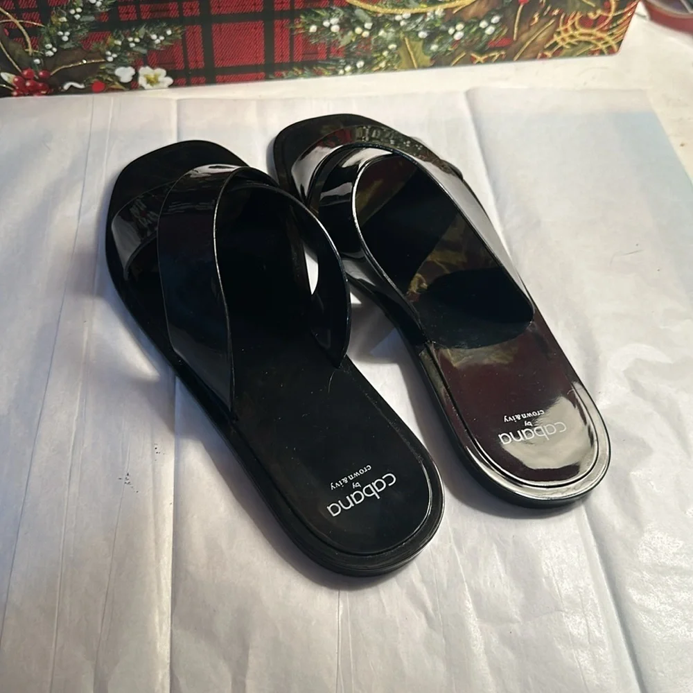 Cabana by crown & ivy sandals